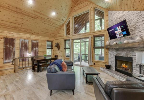 Cabin Near Helen, GA w Spa Amenities